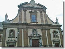 Right side of the church is west entrance called Casa Professa and it is origin of the other name
